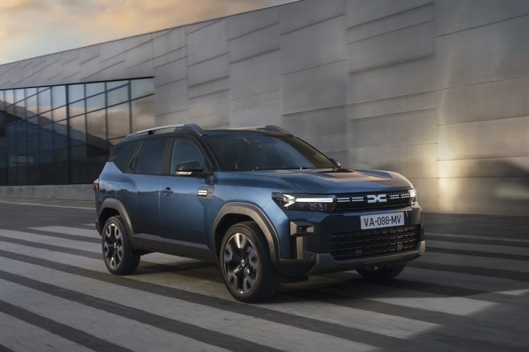 Sur un marché automobile morose, Dacia crée la surprise et s&rsquo;impose en leader !