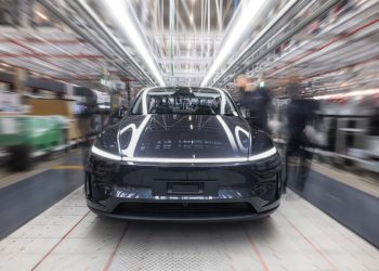 Tesla atteint un cap impressionnant : 100 000 Model Y produites à Giga Berlin !