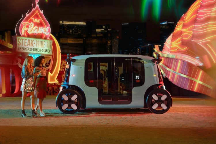 Tesla face au pari audacieux du robotaxi Zoox d’Amazon : qui remportera la course ?