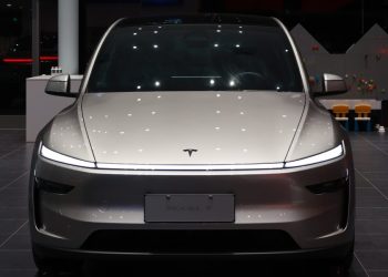 Les ventes de Tesla Model Y L explosent depuis le lancement : voici ce qui étonne tout le monde.
