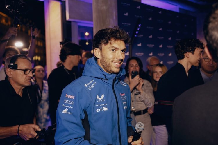 Pierre Gasly lance le tout nouvel Atelier Alpine à Paris : un événement qui fait déjà parler !
