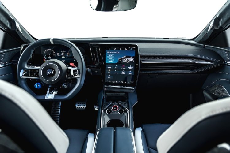 Embarquez pour une expérience surprenante avec l’Alpine A390 !
