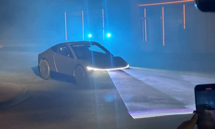 Tesla Cybercab : un coup de pouce inattendu grâce aux nouvelles règles d’autonomie de Trump ?