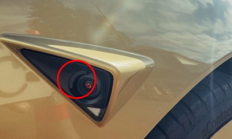 La pièce essentielle que le Cybercab de Tesla possède et que les voitures AI4 pourraient jalousement convoiter pour la conduite autonome.