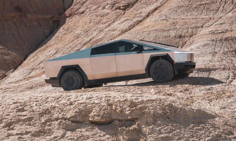 Tesla annonce enfin la fonctionnalité tant attendue du Cybertruck : êtes-vous prêt à être surpris ?
