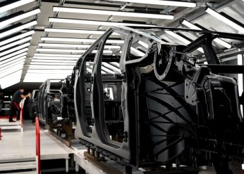 Un fournisseur de Tesla pourrait-il vraiment bloquer la production du Cybertruck ?