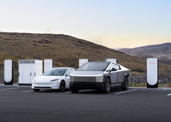 Tesla réagit à une étrange erreur de tarification des Superchargeurs avec un geste surprenant !
