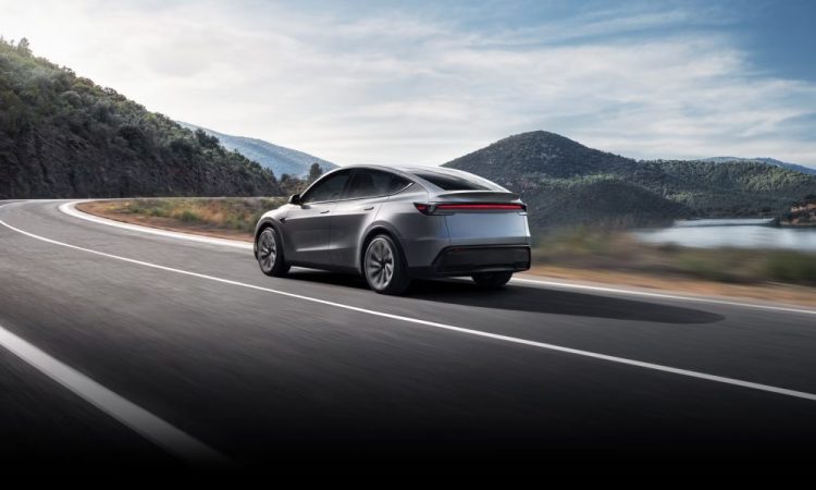 Tesla Full Self-Driving débarque dans un nouveau pays européen : êtes-vous prêt pour ce changement radical ?