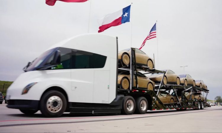 Tesla Cybercab et Semi : des points communs surprenants que vous ignoriez peut-être !