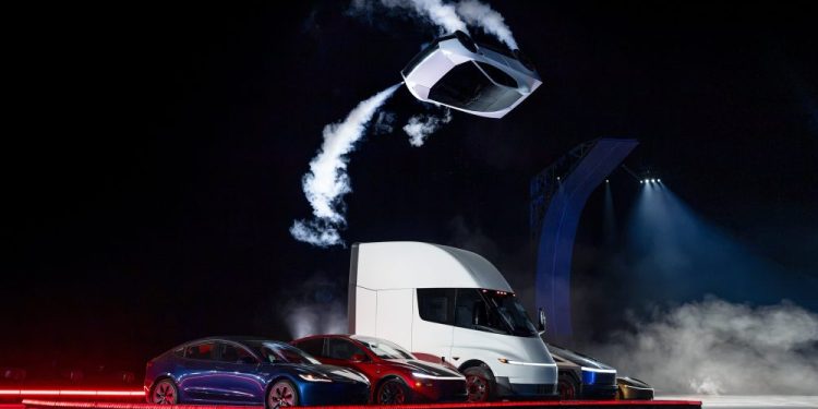 Le Roadster volant de Tesla dévoile une surprise qui dépasse la voiture elle-même !